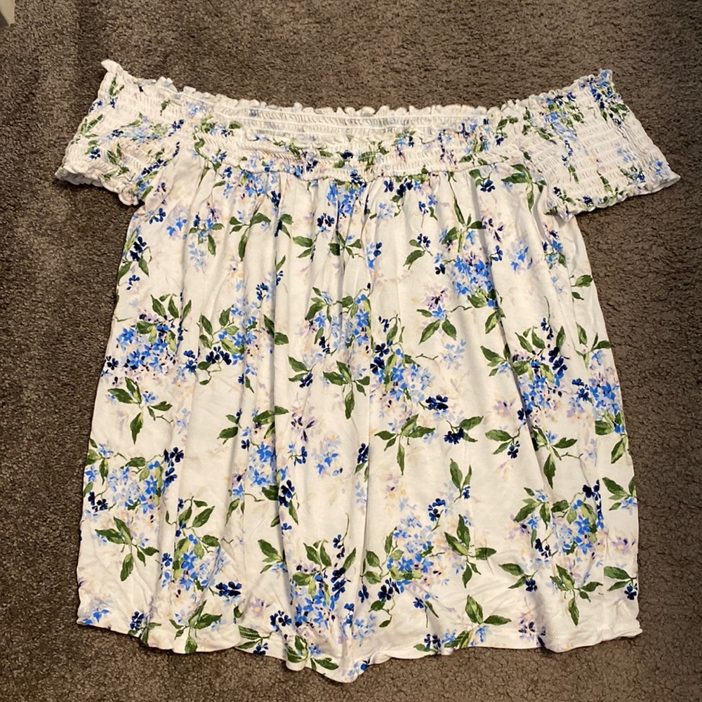 Women’s Soft & Sexy American Eagle Shirt